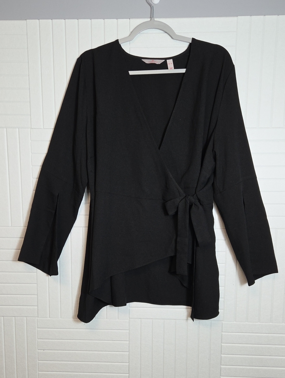 Laurie Felt Black Wrap Tie Blouse With Split Bell Sleeves Size XL